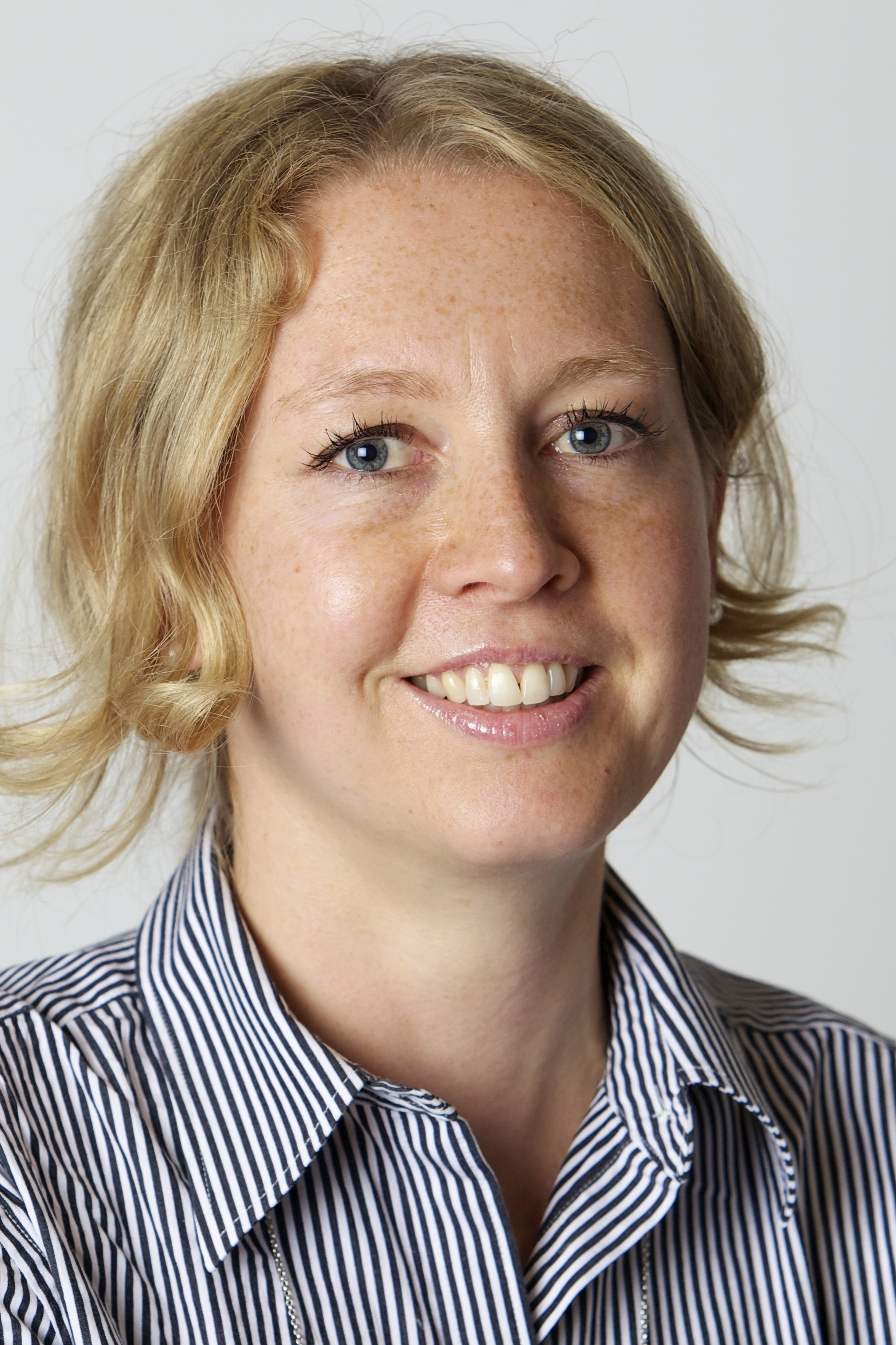 Angela Moulder