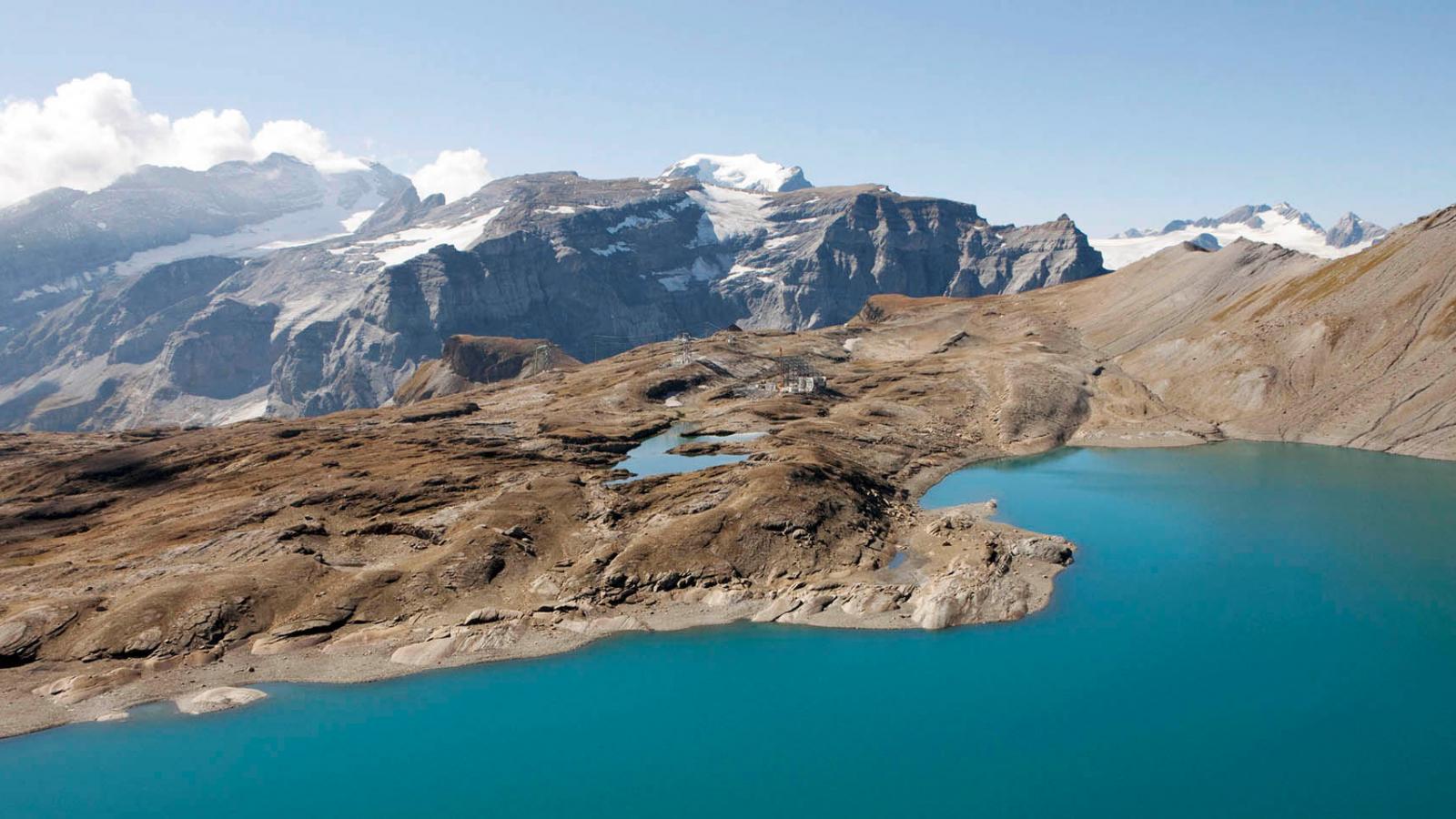 Energieversorgung der Zukunft? Früher der Muttsee - heute der Stausee Linth Limmern