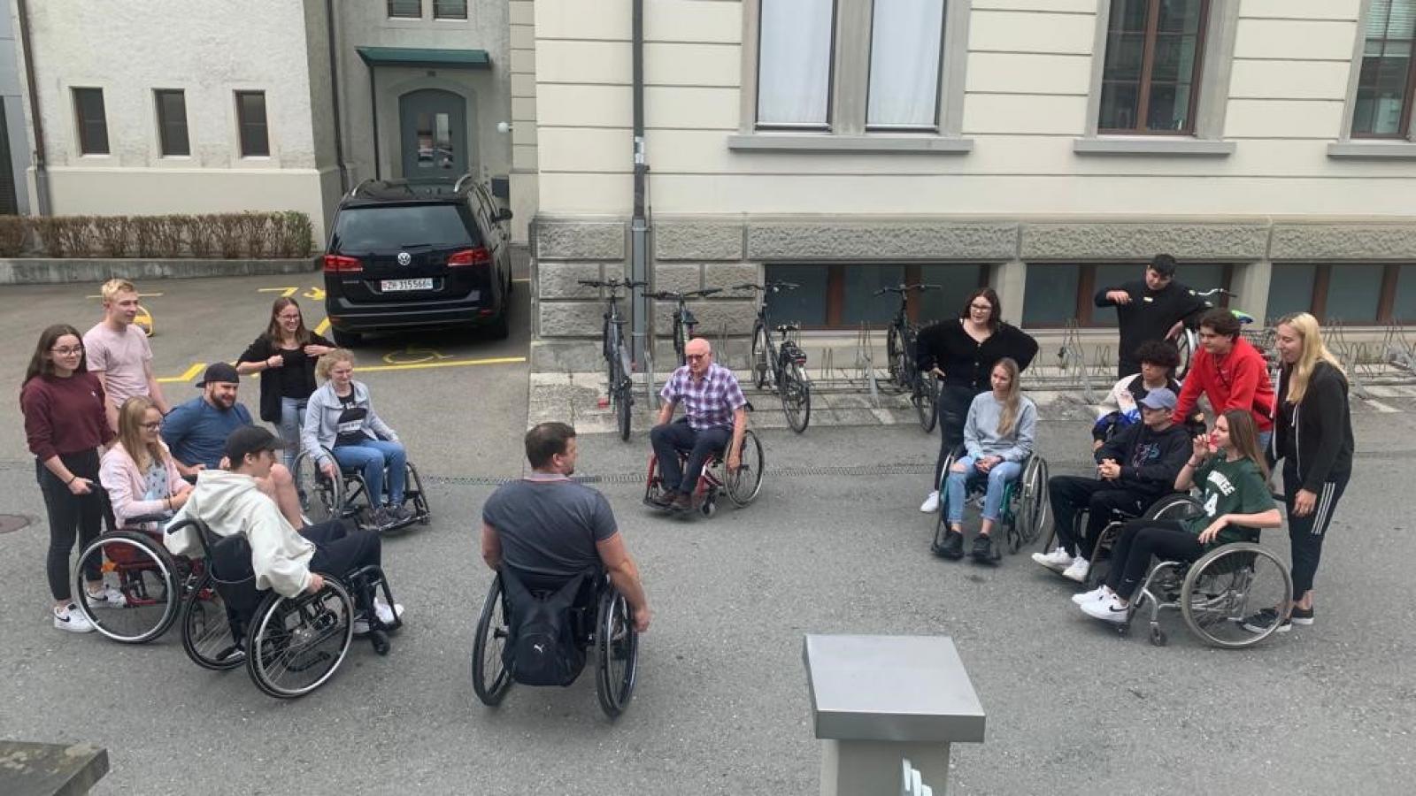 Erfahrungen im Rollstuhl Erfahrungen im Rollstuhl