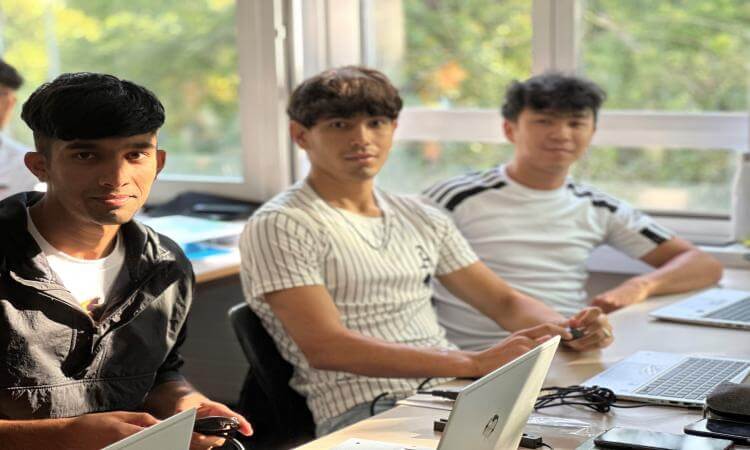 Lernende der Integrationsklasse